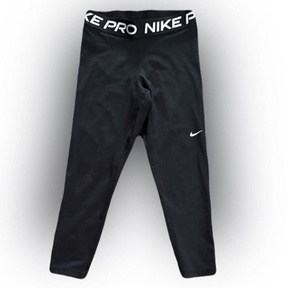 Nike Pro Medium Black Cropped Legging - Picture 2 of 11